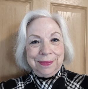 Meet your Posher, Gail